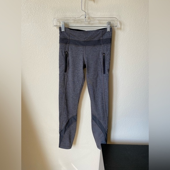 Lululemon Women’s Leggings Size 2 Grey Inspire Tight II - Picture 2 of 8